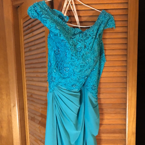Cameron Blake JADE blue evening/MOB gown - Picture 7 of 12